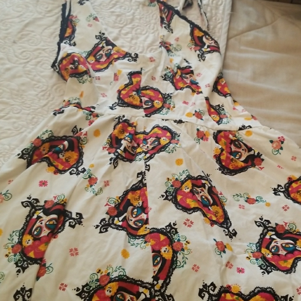 Book of life hit topic exclusive dress